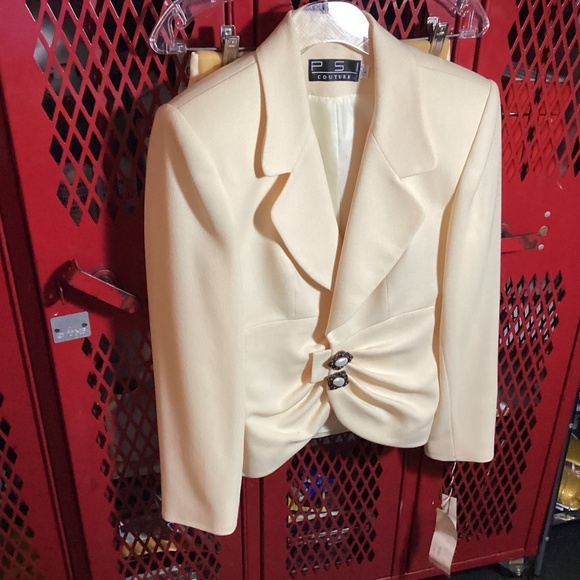 Couture size 6 YELLOW WOOL SUIT. USA MADE LIST $350. STUNNING - Picture 10 of 15
